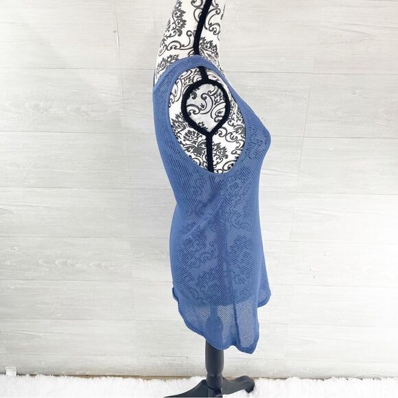 in Cashmere Mesh Netted Asymmetrical Tank Top - Picture 3 of 6